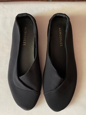 Aerosoles Bolena Black Flats Size 8